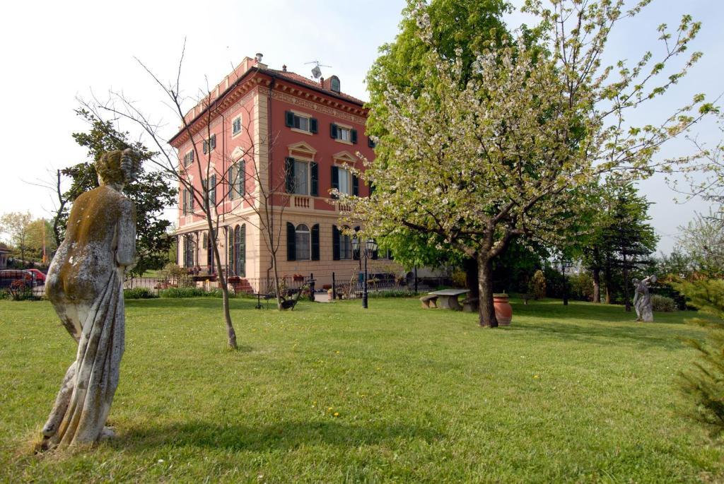 Villa Viola Tortona Exterior photo
